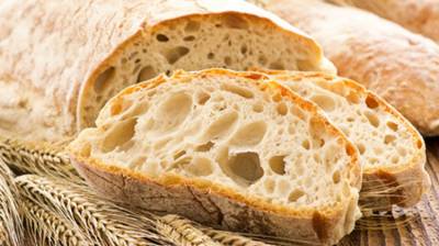 Los errores más comunes de las dietas. El pan engorda y otros mitos falsos